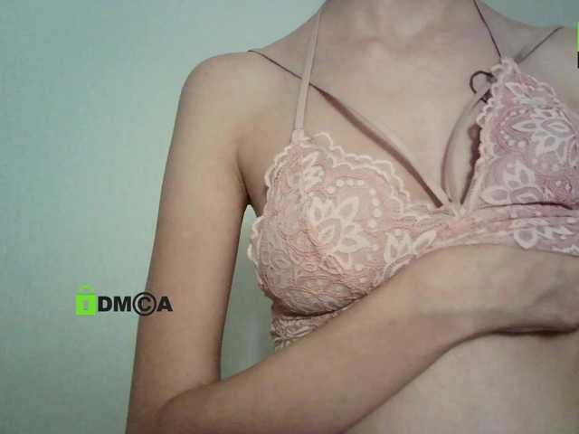 Zdjęcia -Diamound- Hey! my name is Marina) I'm 18) no tokens - no show :) collecting on the microphone, mrr