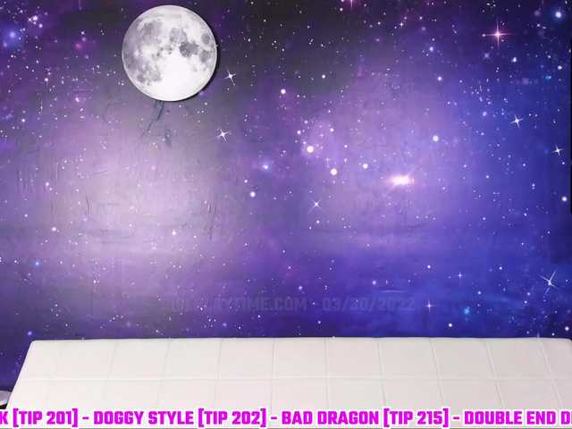 Zrzuty ekranu transmisji GirlPlaytime