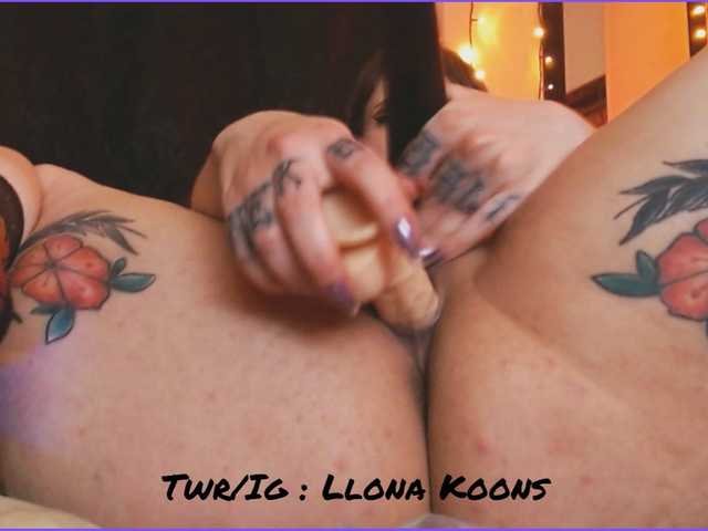 Zdjęcia -LlonaKoons [none] cuenta regresiva, [none] ganados, [none] para el show! #pvt #tattoo #dildo #play #latina
