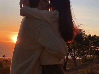 Erotyczny czat wideo -M-A-D-R-I-D-