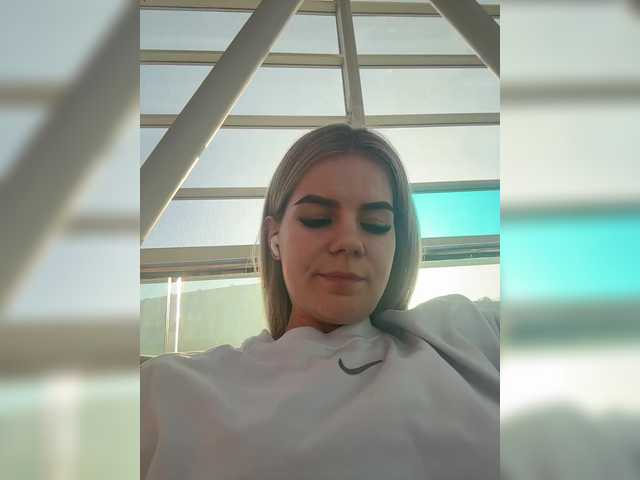 Zrzuty ekranu transmisji -SexyBounty-