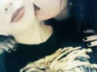 Erotyczny czat wideo 2kisses