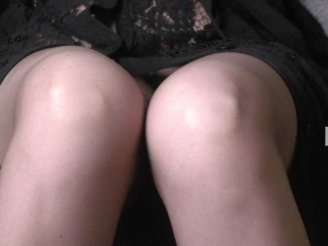 Zdjęcia 33mistress33 Serve at my silky legs. Pm 25. #pantyhose#heels#humiliation#feet#strapon#joi#cei#sph#cbt#edge#sissy#feminization##chastity#cuckold