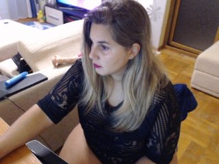 Zdjęcia 4youthebest if u like me so just tipp no demand and tip for request!c2c is 166 one tip! #lovense lush and lovense nora : Device that vibrates at the sound of Tips and makes me wet.