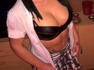 Erotyczny czat wideo 69KatyMilf