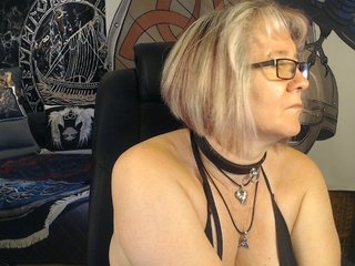 Erotyczny czat wideo 90dTitten