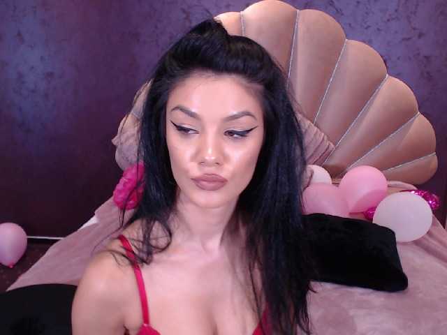 Zdjęcia AaliyahVoss Cumshow @ 4254 ! New and ready to have fun! #new #brunette #cumshow #skinny #strip #lush #lovense