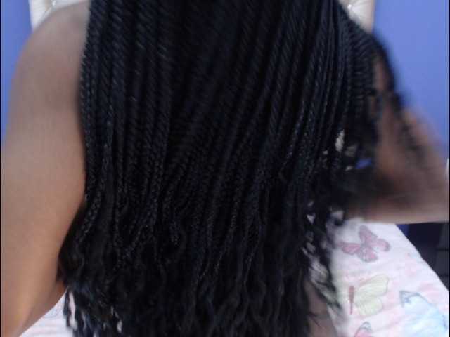 Zrzuty ekranu transmisji AamyJackson