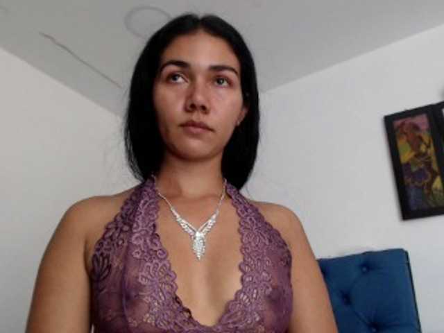 Zdjęcia abbi-moon hello guys I'm new, I hope I can make many friends today, I would love to make you happy #shaved#smalltits#new#latina#colombia#sweet#young