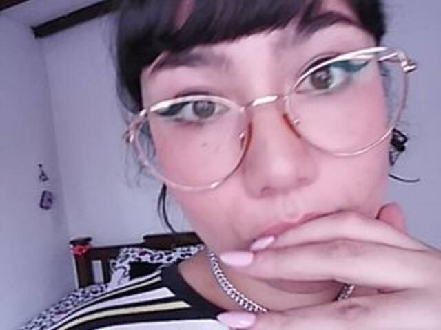 Zrzuty ekranu transmisji AdaIson