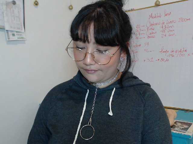 Zrzuty ekranu transmisji AdaIson