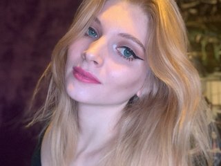 Erotyczny czat wideo Adalinda