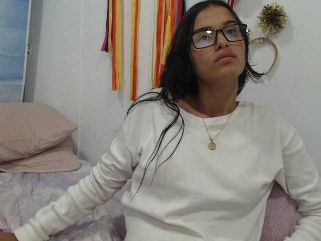 Zrzuty ekranu transmisji adaralove1