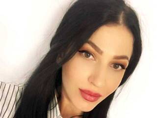 Erotyczny czat wideo Adda-Maris