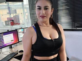 Erotyczny czat wideo Addystuart-