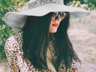 Erotyczny czat wideo adel7