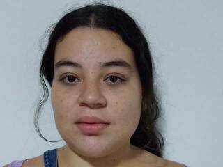 Erotyczny czat wideo Adelethompson