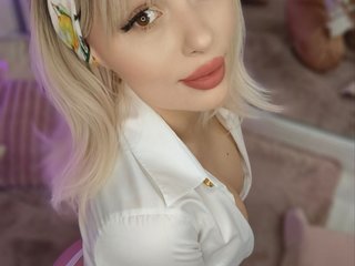 Erotyczny czat wideo AdelineKing