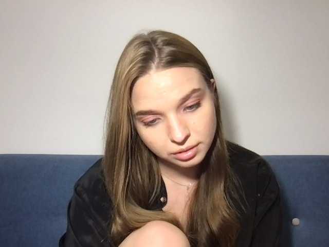 Zrzuty ekranu transmisji AdrianasDoll