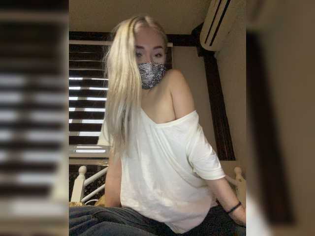 Zrzuty ekranu transmisji Aganella