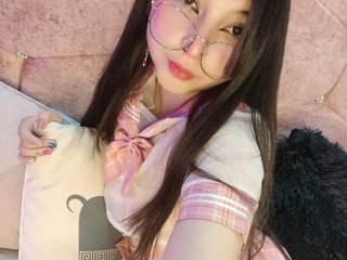 Erotyczny czat wideo AhriLittle