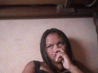 Erotyczny czat wideo Aijee