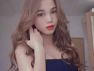 Erotyczny czat wideo AinaLee