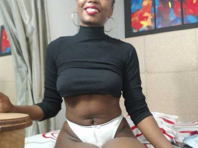 Zrzuty ekranu transmisji AishaBrown