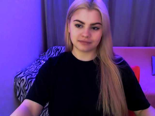 Zdjęcia Akaranni play on wishes in private