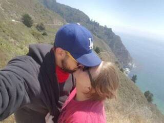 Erotyczny czat wideo AKinkyPair