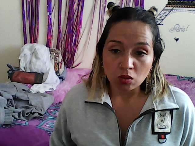 Zrzuty ekranu transmisji AlaiaLewis