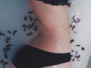 Erotyczny czat wideo alananix