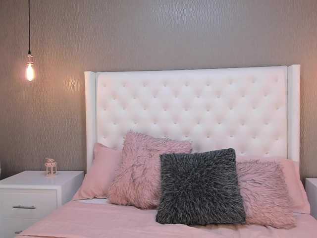 Zrzuty ekranu transmisji AlegnaTaylor