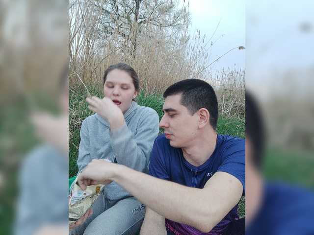 Zrzuty ekranu transmisji AlikAsta