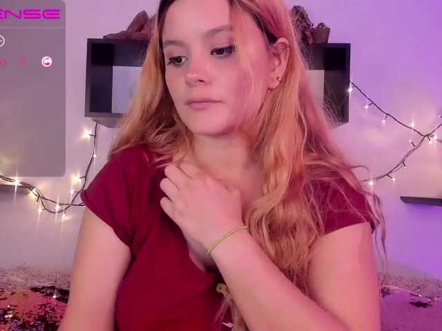 Zrzuty ekranu transmisji AlexiaFisher