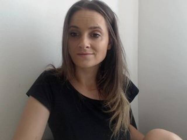 Zrzuty ekranu transmisji alexiaxx