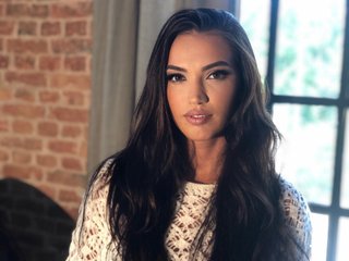 Erotyczny czat wideo AlexisLovee