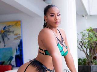 Erotyczny czat wideo Alice-Pierce