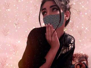 Erotyczny czat wideo Alice-web