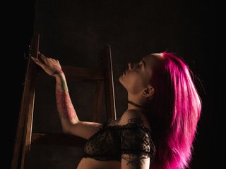 Erotyczny czat wideo Alice-Yui