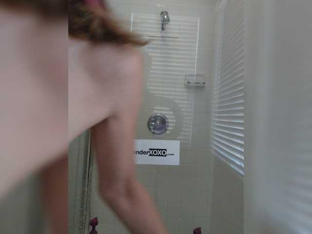 Zdjęcia AliceWonder Welcum to my Wonderland! All tips welcum! Help me stay in the top 100 contest this week! Tips appreciated if you're enjoying shower time fun!Find me xalicewonderxoxo at most cyber spaces!