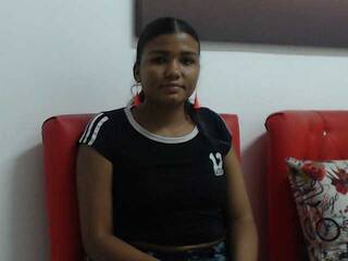 Erotyczny czat wideo AliciaPitt