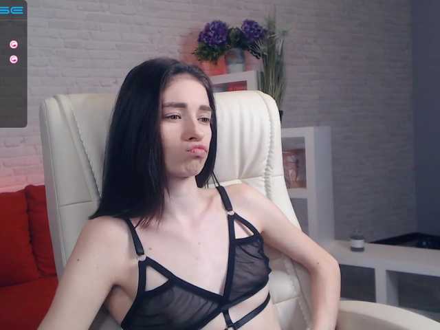 Zdjęcia AlinaMalina Hello guys, welcome to my room 2812 Masturbate pussy in public :smirking 3333 Let's try a new lovens, it will be very hot if you love me) Don't forget to click on the heart in the upper right corner: love Lovens operates from 1 token :love I'm ve