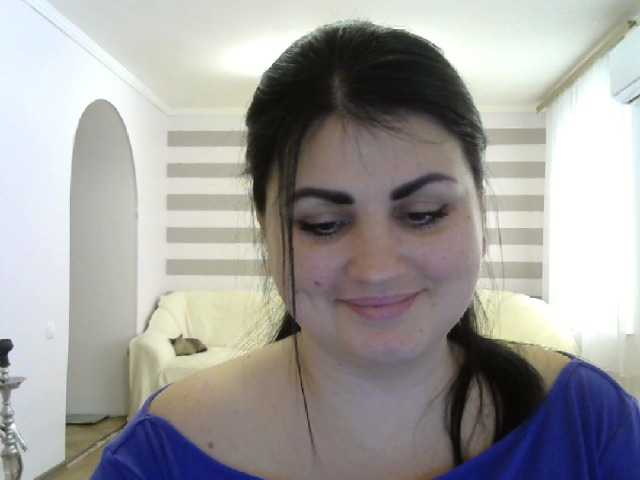 Zdjęcia AlinaVesko I am non nude =)I DO NOT MAKE SHOWS IN MY ROOM IS CHAT ONLY