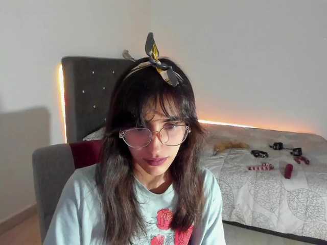 Zrzuty ekranu transmisji AlinqaRose