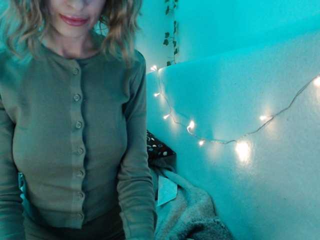 Zdjęcia Alisa-Nora hi im Alisa * favorite vib 25 50 88 181* when i feeel good -you will see me naked and squirt* want me 69*show face 77* snap 888*