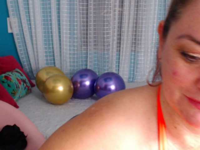 Zrzuty ekranu transmisji alisonblue