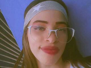 Erotyczny czat wideo AlisonSaenz