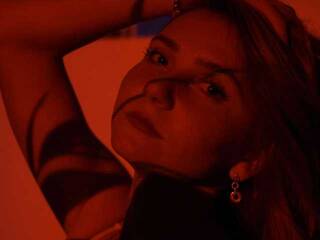 Erotyczny czat wideo AlissaBerryy