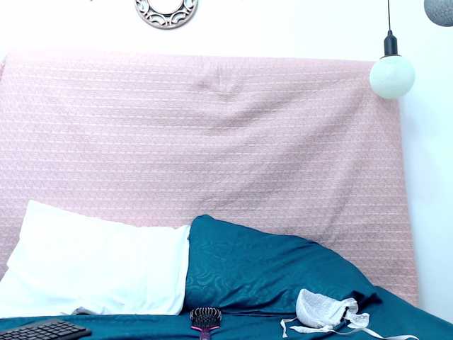 Zrzuty ekranu transmisji Alissonjhames